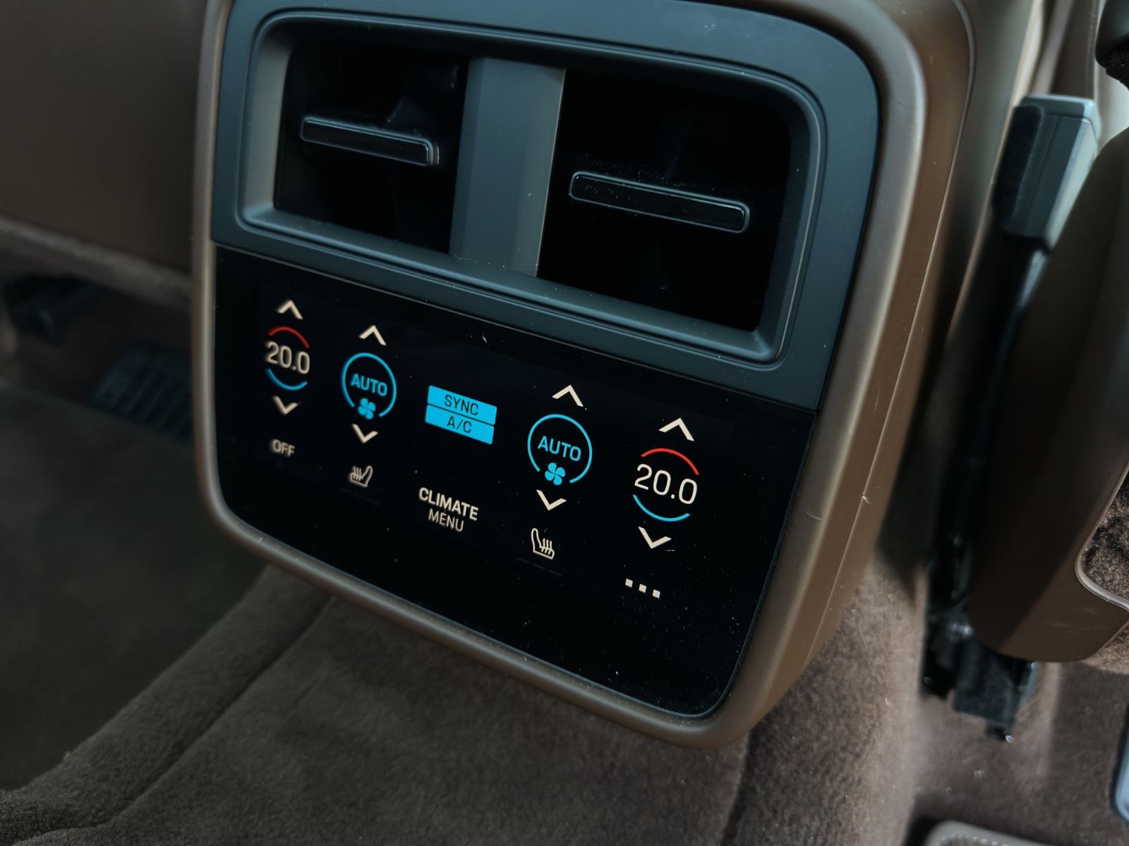 Porsche Taycan Turbo°BOSE°PANO°LUFT°VENT°ST-HT°360° foto 19