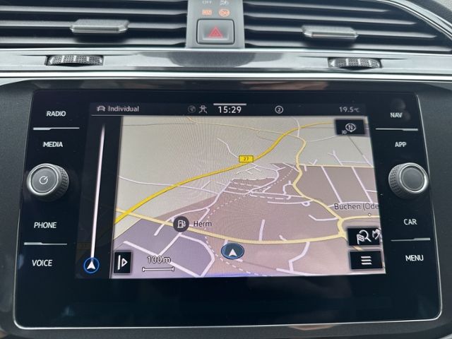 Tiguan 2.0 TDI DSG ACTIVE LED+NAVI.+AHK+ACC+SIHZ