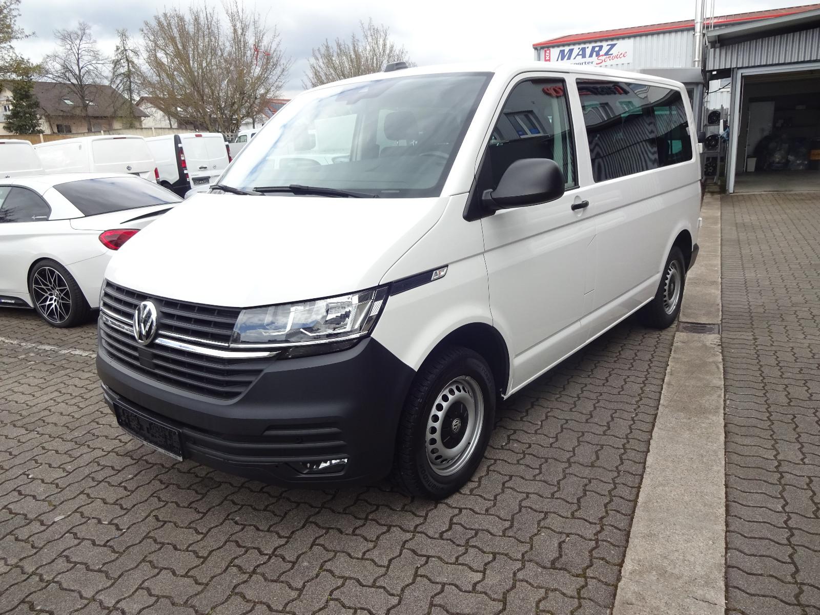 Volkswagen T6 Transporter 9Sitzer