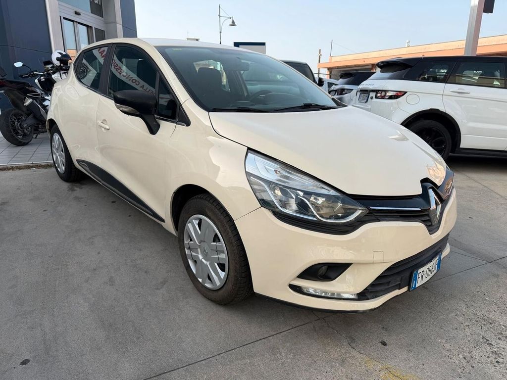 Image of Renault Clio