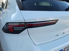Fahrzeugabbildung Opel Astra L Edition Plug-in-Hybrid Navi, RFK, AGR