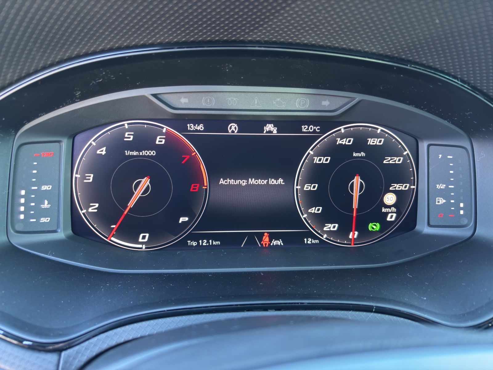 Fahrzeugabbildung SEAT Arona 1.0 TSI FR KESSY RFK 18" BICOLOUR