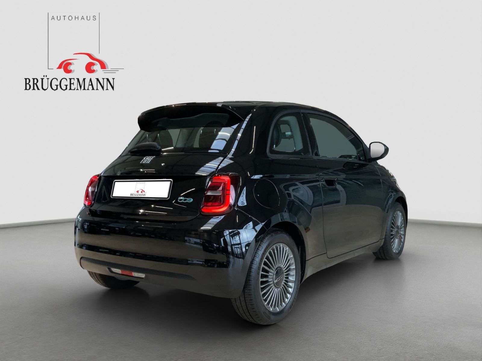 Fahrzeugabbildung Fiat 500e Icon