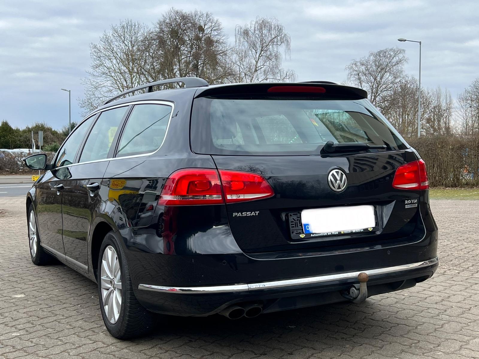 Volkswagen Passat 2011 — photo 6