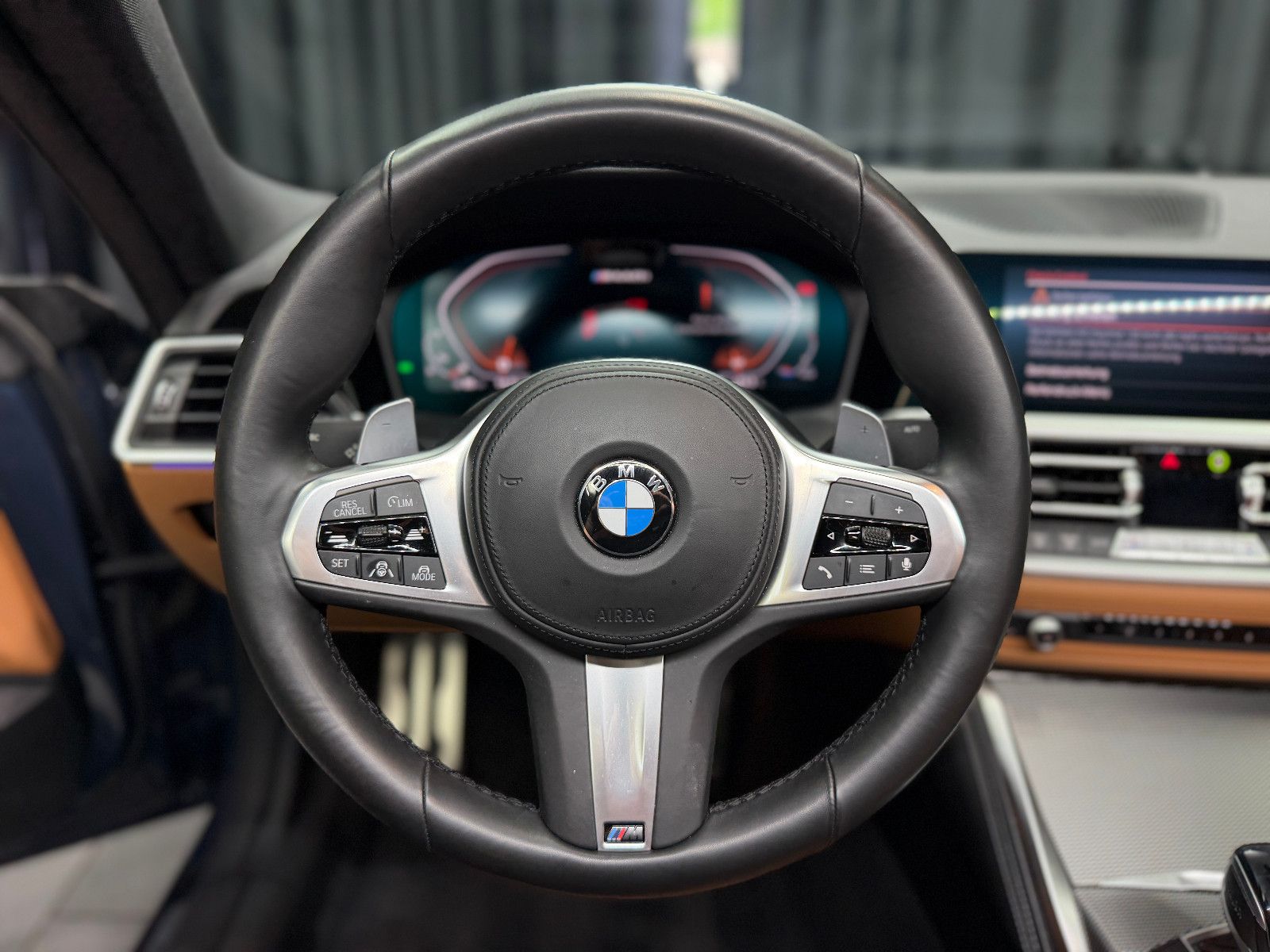 Fahrzeugabbildung BMW M440i xDrive Coupe|LASER|H&K|360°|M-Sitze|Gestik