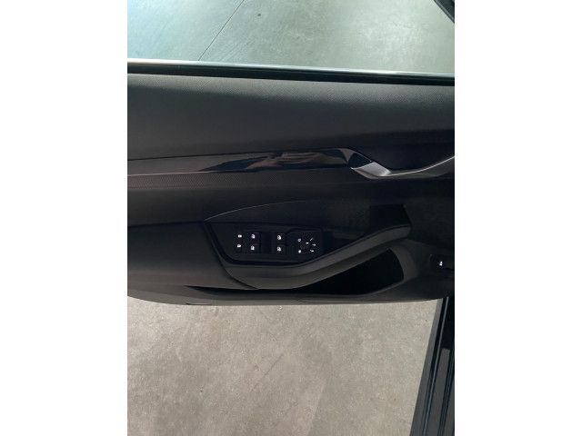 Octavia IV Combi Selection 1.5 eTSI DSG Facelift