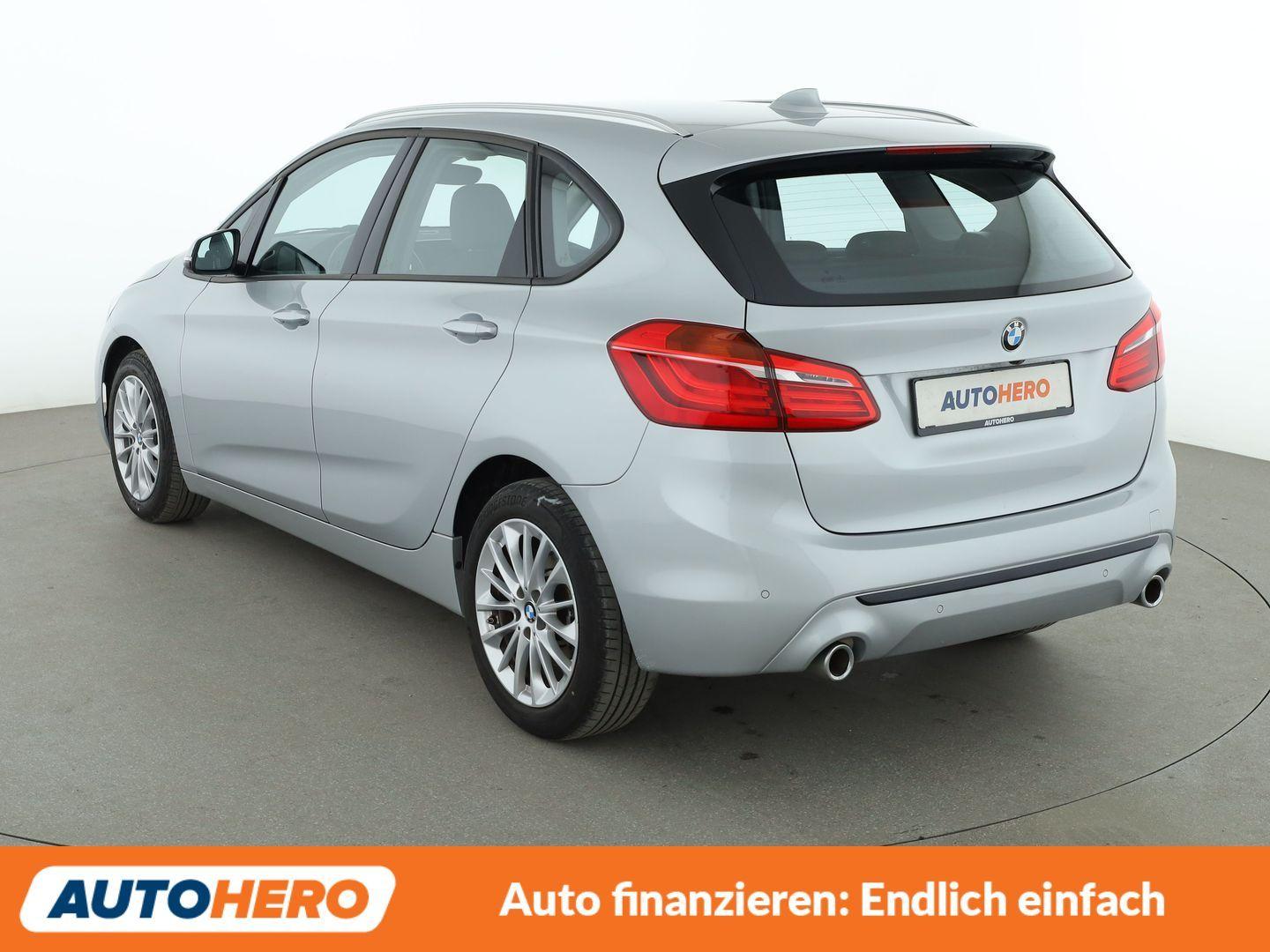 BMW 220 Active Tourer 220d Active Tourer Sport Line Aut.*NAVI*LED*CAM*, миниатюра 3