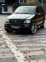 Mercedes-Benz Mercedes Ml 320 - Mercedes-Benz ML 320 mit LPG-Antrieb: Automatik