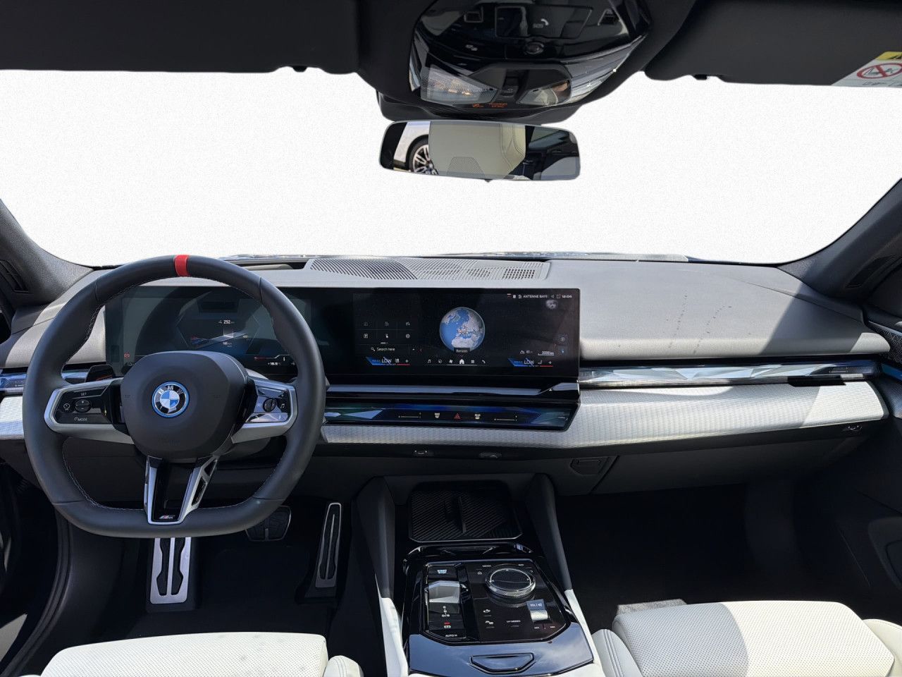 BMW i5 M60 xDr T M Sport Pro B&W,Pano,AHK,AutoB foto 15