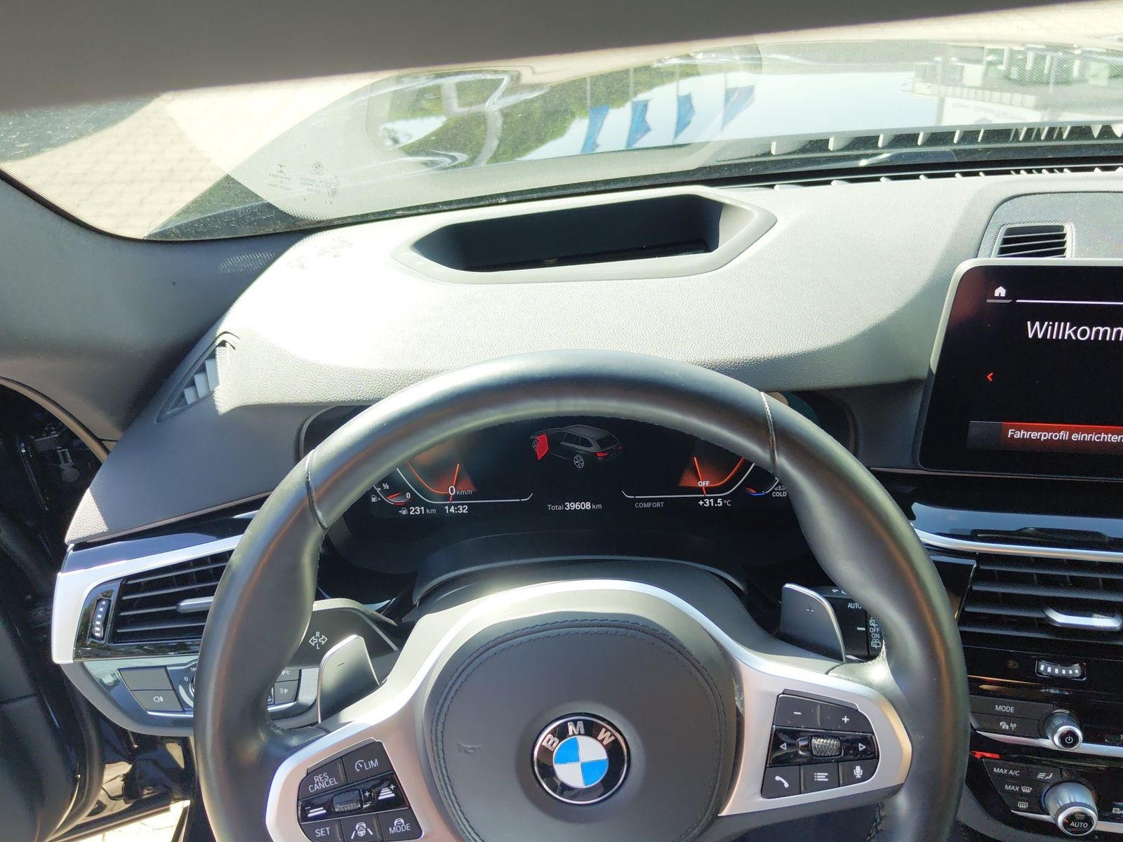 BMW 540i xDrive SAG M Sport HDU LED CAM ACC 4xAC foto 8