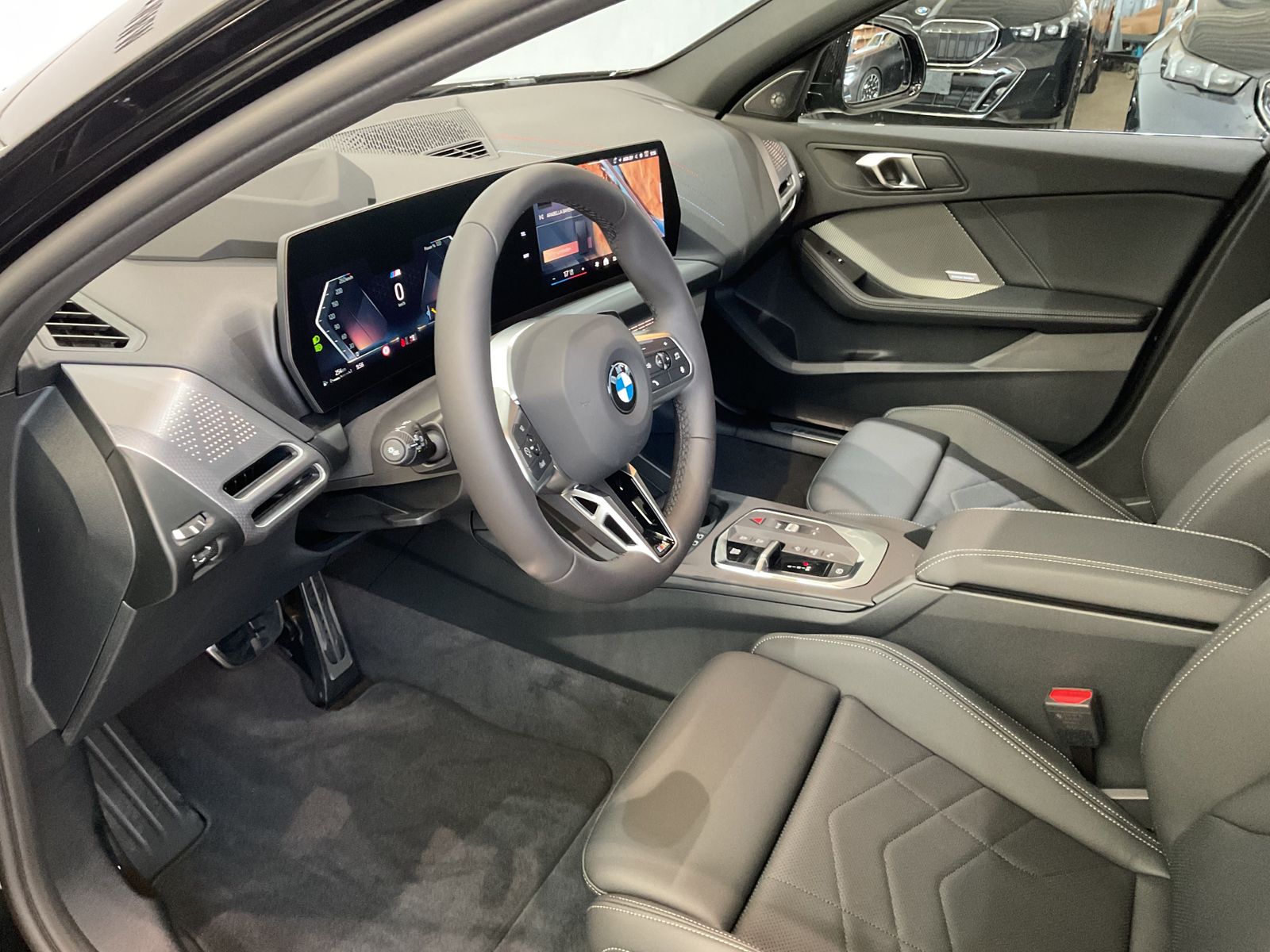 Fahrzeugabbildung BMW 120 M Sport M Sportpaket Head-Up HK HiFi DAB