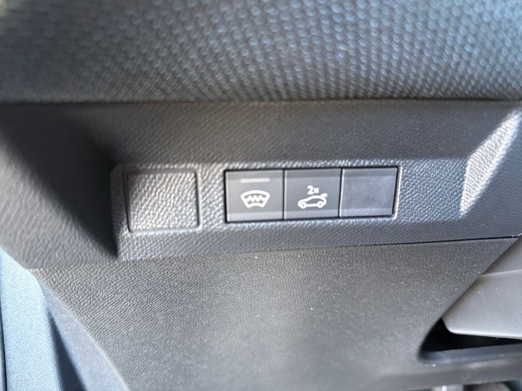 Fahrzeugabbildung Citroën C5 Aircross Hybrid 145 MAX