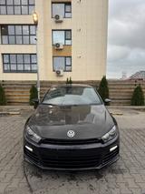 Volkswagen Scirocco 2.0 TSI DSG R R - Volkswagen Scirocco aus 2011: R