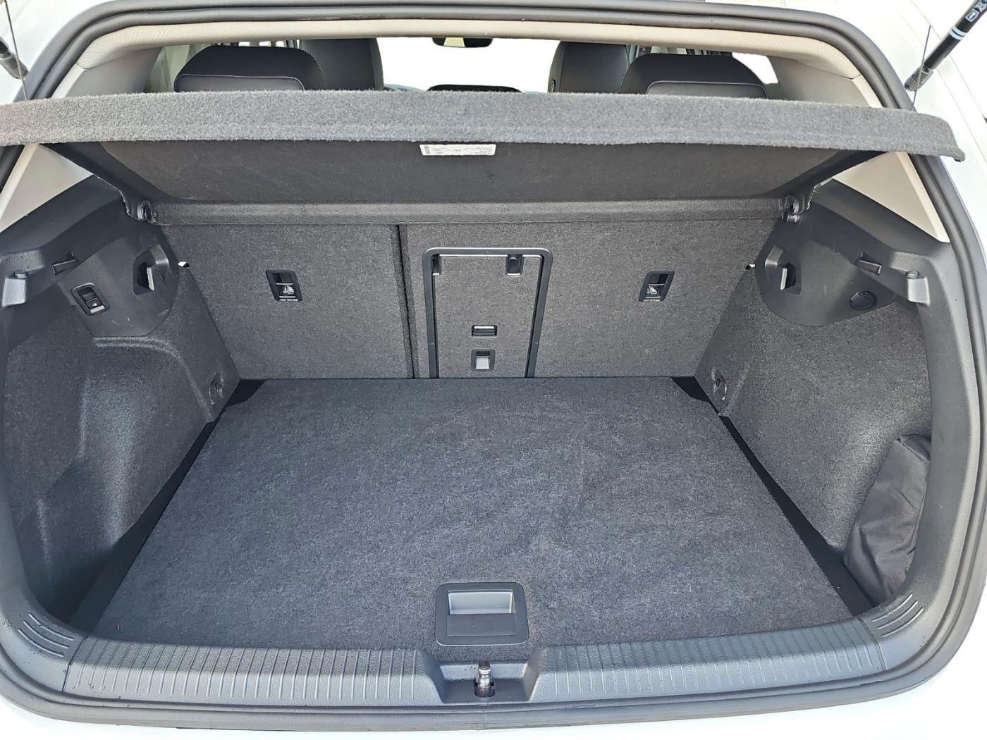 Volkswagen Golf VIII 1.5 TSI 85 kW Goal ACC AHK Akustikglas, миниатюра 17