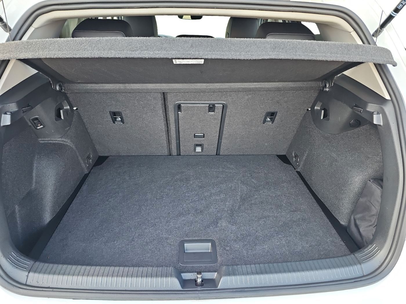 Volkswagen Golf - Bild 17
