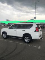 Toyota Land Cruiser 2.8 D-4D - - Toyota Land Cruiser: Geländewagen
