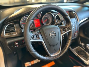 MYAUTOCENTER – Gebraucht- und Jahreswagen mit Werkstattservice in Pfaffenhofen Opel Cascada*LKHZ*SZHZ*2-ZONEN*SPORT*TEMPO*NAVI*