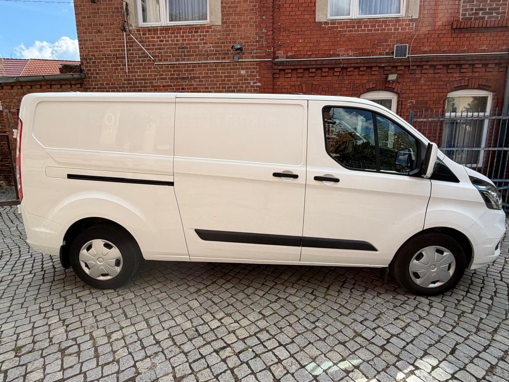 Image of Ford Transit Custom