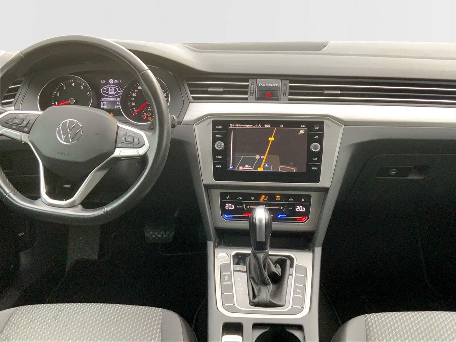 Passat Variant 1.5 TSI Conceptline RFK,NAV,SHZ,L