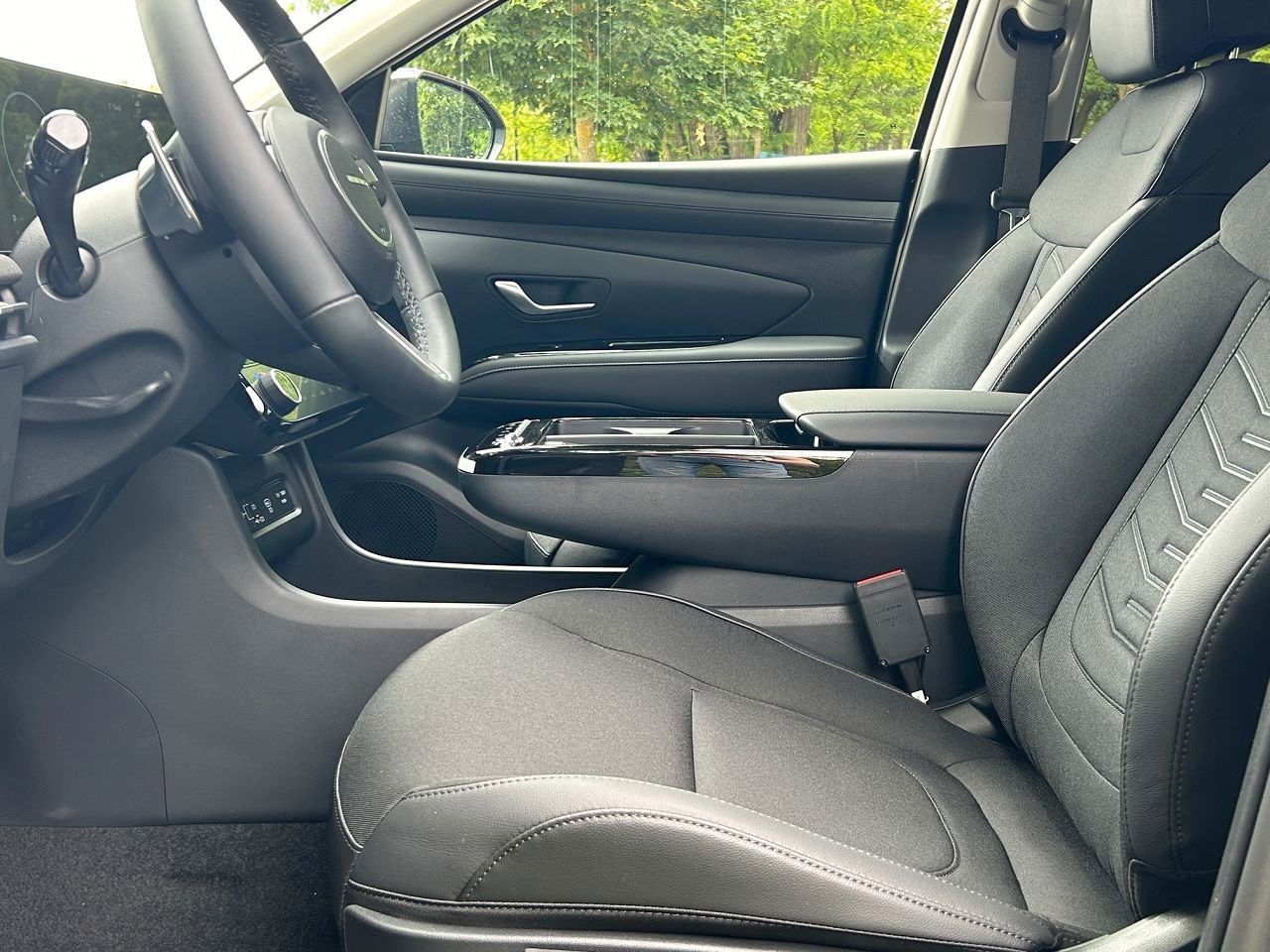 Fahrzeugabbildung Hyundai TUCSON 1.6 T-GDI Trend *Totwinkel*ACC*LED*RFK*