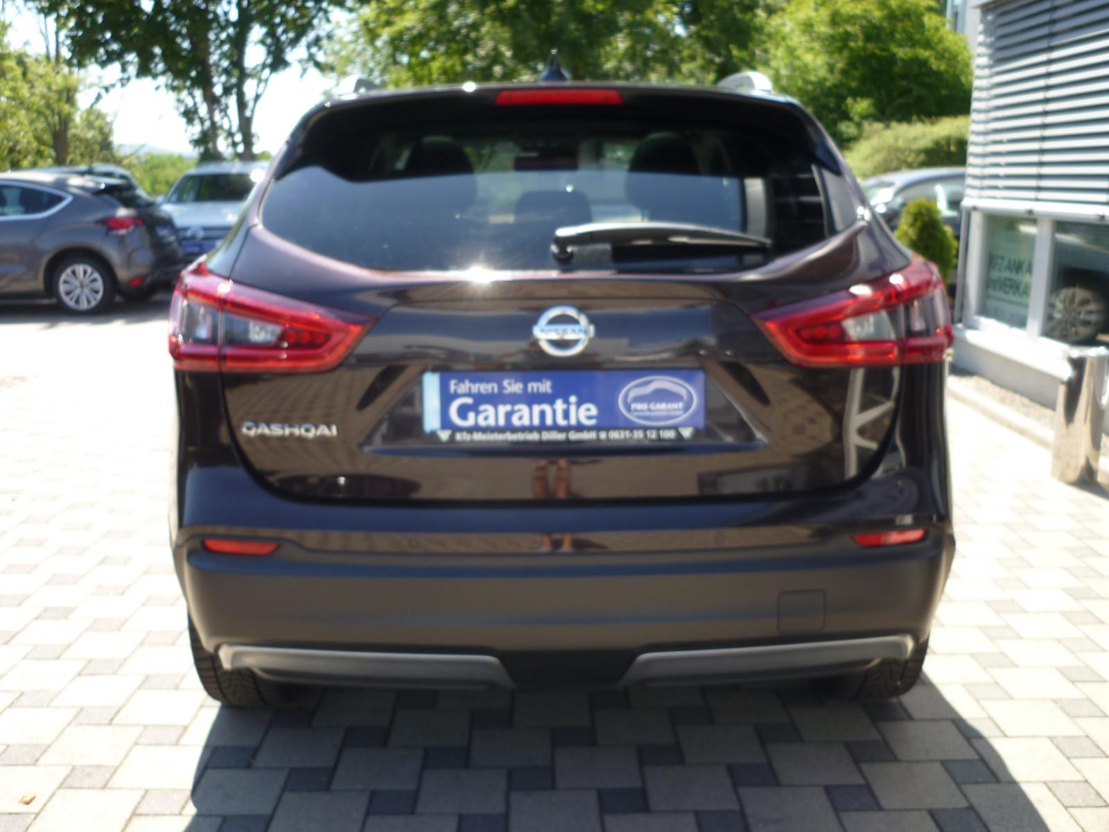 Nissan Qashqai Tekna+ Pano Kam Navi LED SH ...