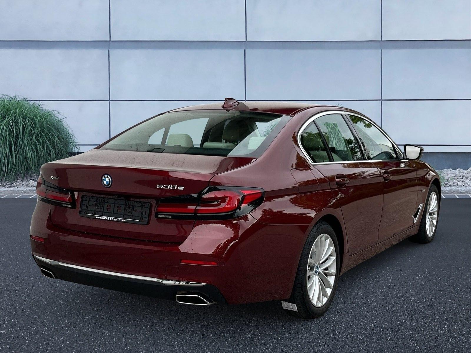 BMW 530e xDrive Limousine Head-Up Laser RFK