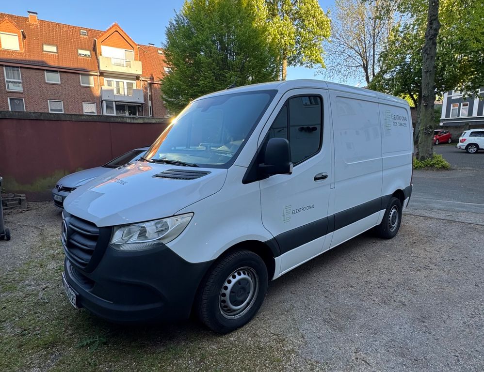 Image of Mercedes-Benz Sprinter