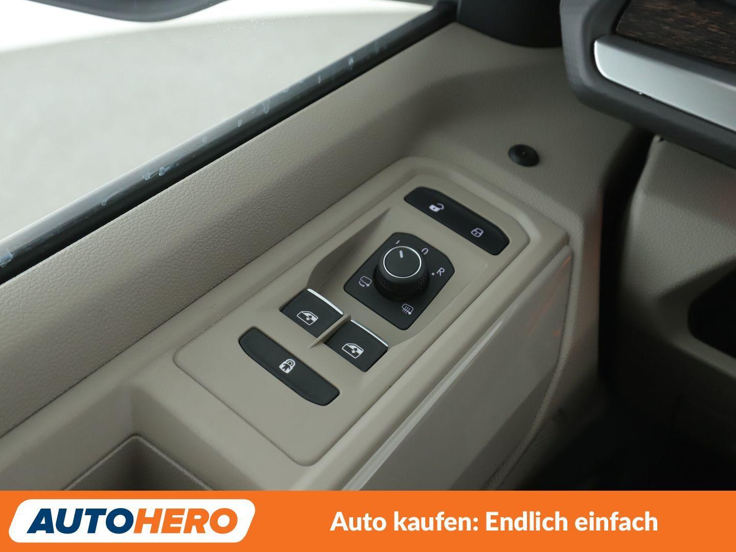 Volkswagen T7 Multivan 2.0 TSI Style Aut.*NAV*MATRIX*ACC*