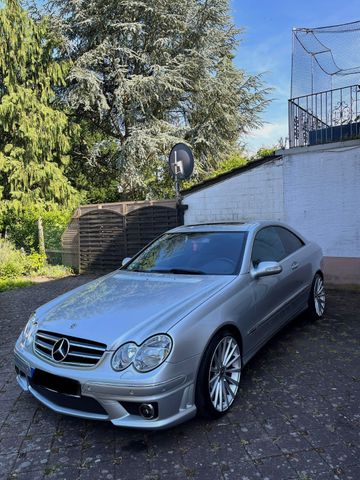 Mercedes-Benz CLK 200 Kompressor Avantgarde+ Top Zustand!