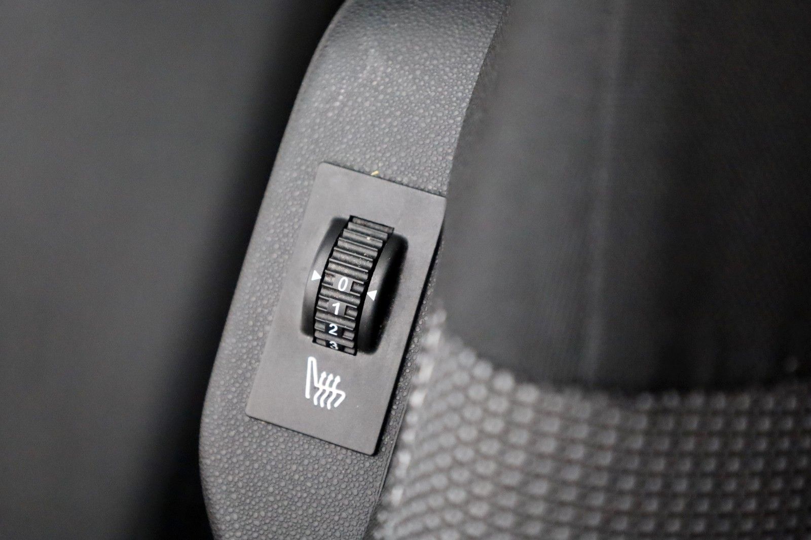 Fahrzeugabbildung Citroën C4 Cactus Shine Navi,SH,PDC,Kamera,ParkAssist