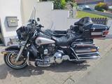 Harley-Davidson E-Glide UltraClassic und Custombike - HARLEY-DAVIDSON GESPANN