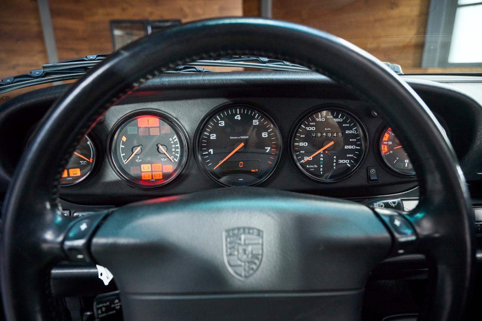 Porsche 993 Carrera 2 Coupé