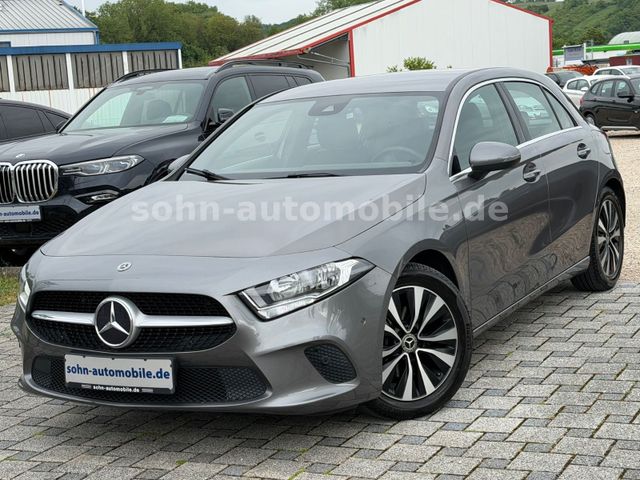 MERCEDES-BENZ A 180 Progressive Wides/Leder/Navi/Kamera/SR+WR