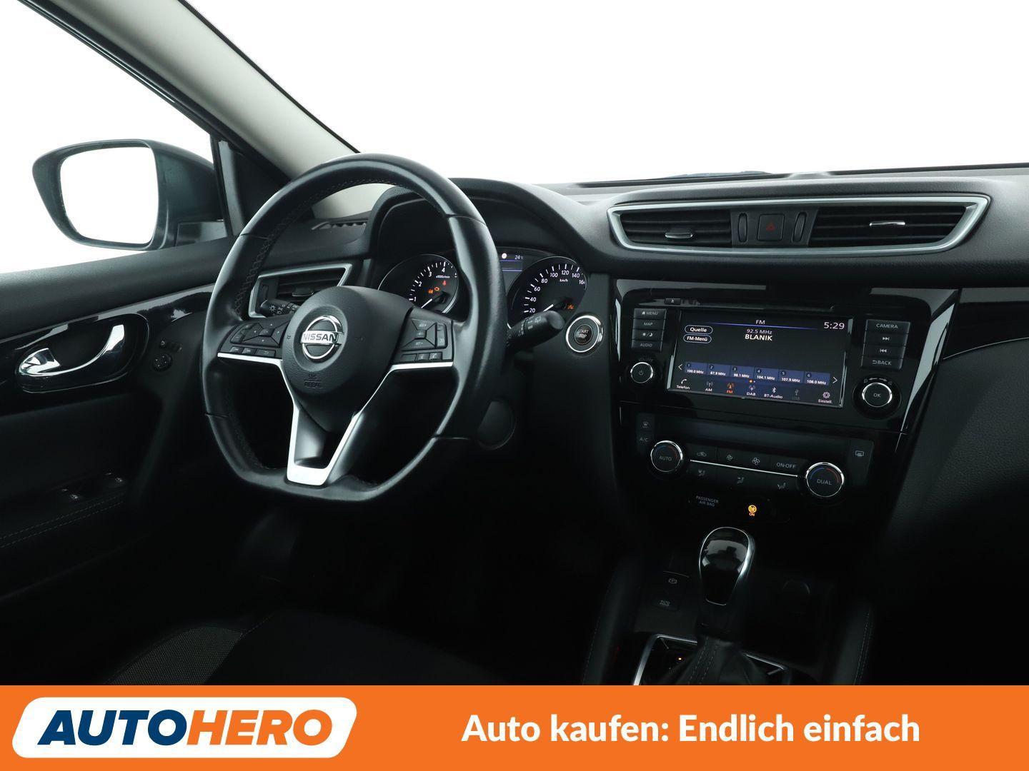 Nissan Qashqai 1.3 DIG-T Zama Aut.*NAVI*TEMPO*CAM*PDC*