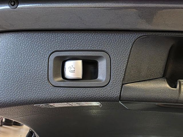 MERCEDES-BENZ C 220 — Foto 11