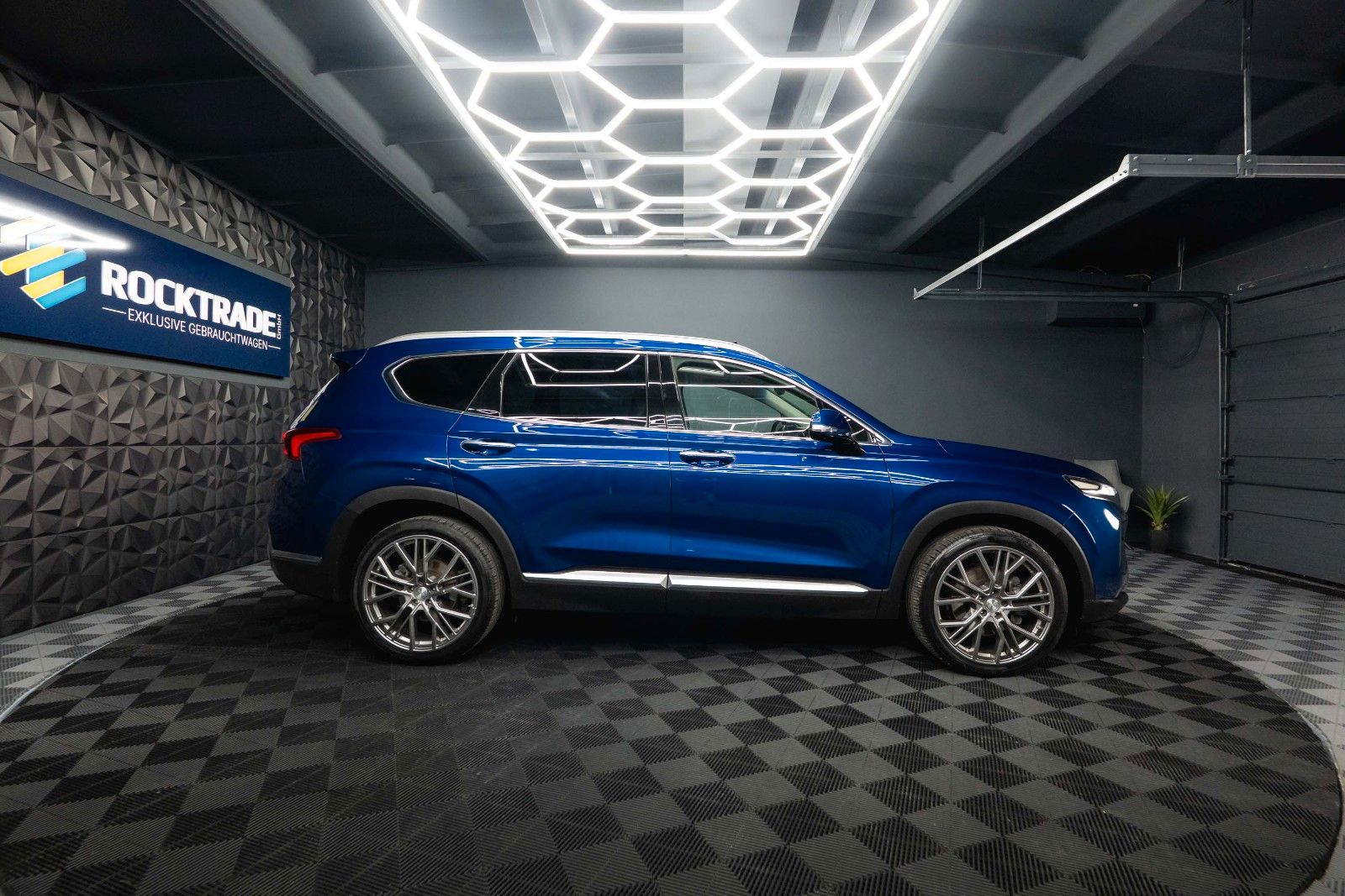 Fahrzeugabbildung Hyundai Santa Fe Premium 4WD 8G*Pano*ACC*LED*DAB*21Zoll*