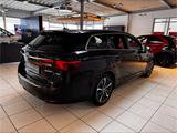 Toyota Avensis Touring Sports Team D 1.8 VVT-i - Toyota Avensis Team mit Benzin-Antrieb