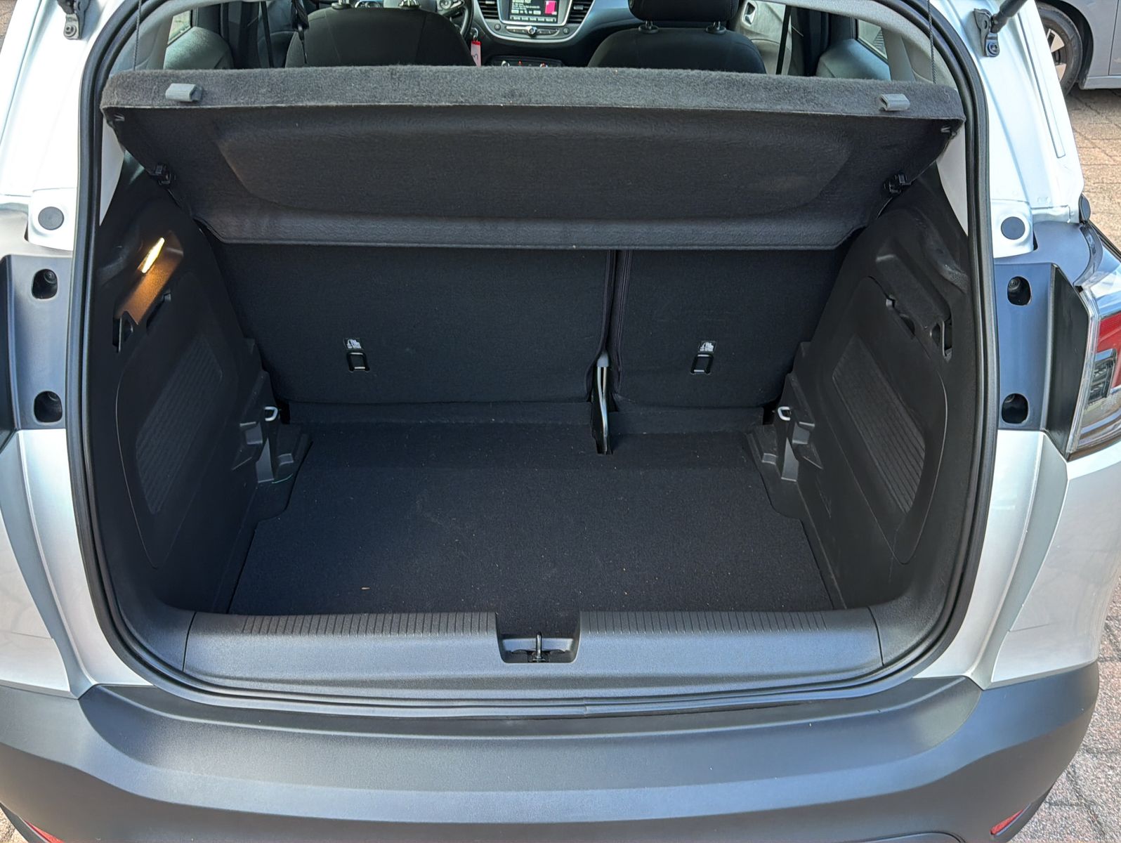 Fahrzeugabbildung Opel Crossland X Edition - 61 kW - Tempomat