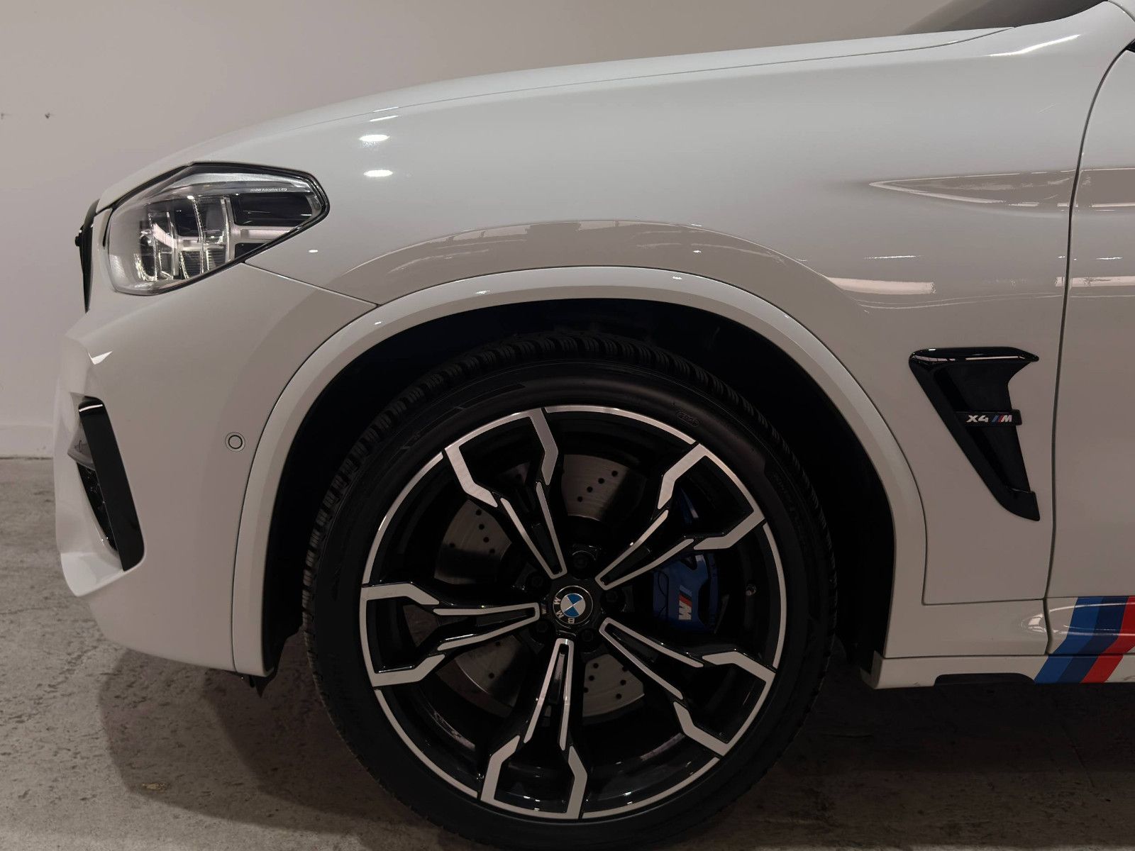 BMW X4 M Competition DRIVERS H&K HuD 360° CARBON foto 11
