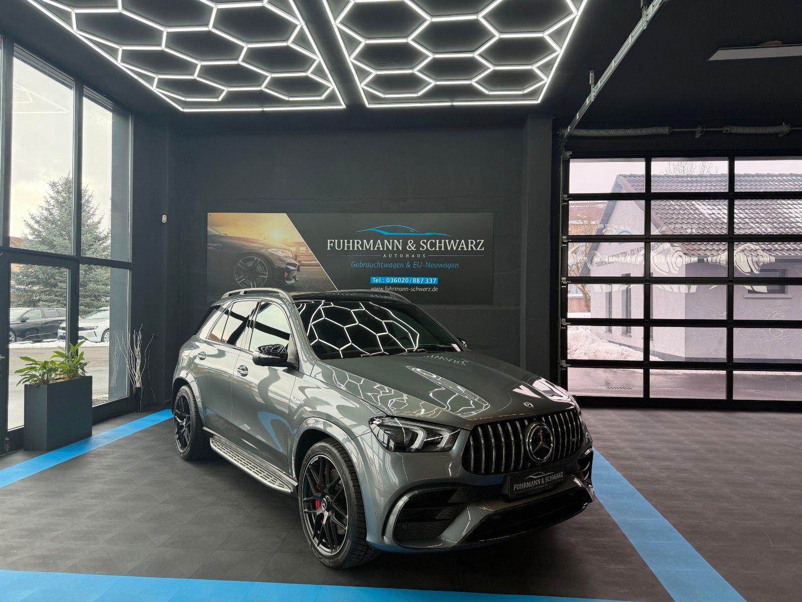 MERCEDES-BENZ GLE63 AMG+SHZ+PANO+AHK+HeadUp+Burmester+AMG-LMR