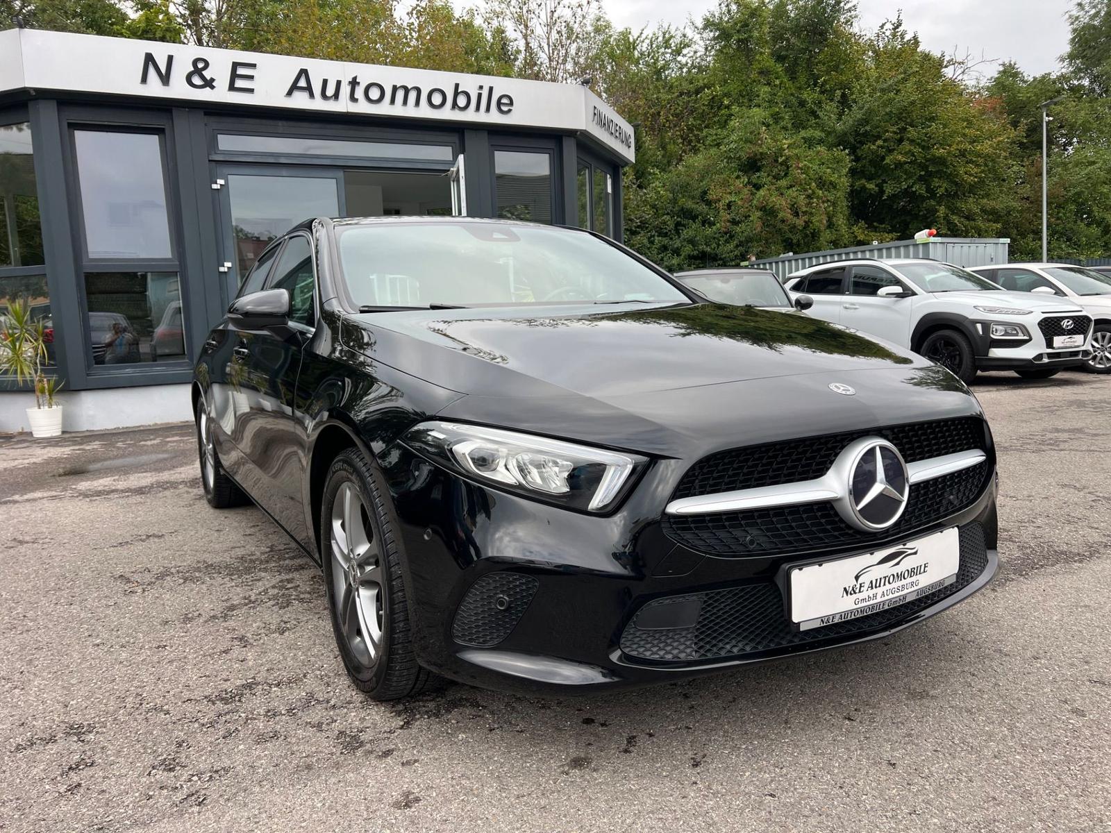 Mercedes-Benz A 200 Progressive *Navi*AHK*Kamera*