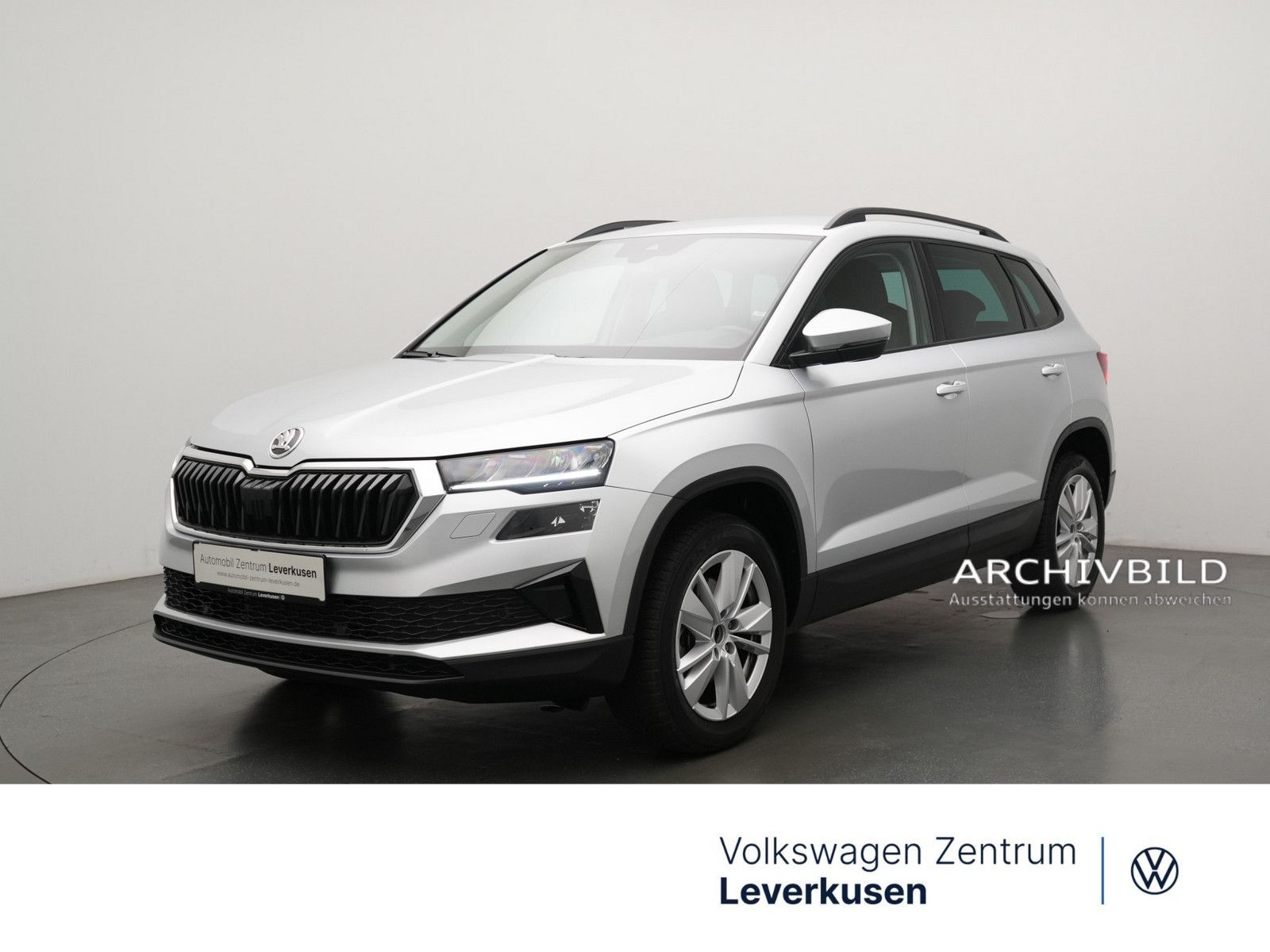 Skoda KAROQ Selection DSG CARPLAY PDC ACC NAVI VIRT