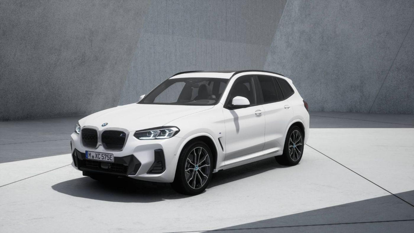 BMW iX3 ///M-Sport DrvAssProf PanoSD AHK RFK DAB