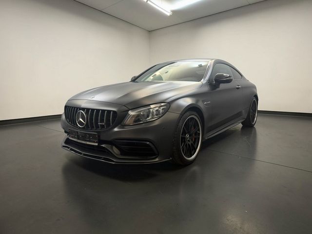 MERCEDES-BENZ C 63 s AMG Coupe PERF-SITZE*KERAMIK*DRIVERS*AERO