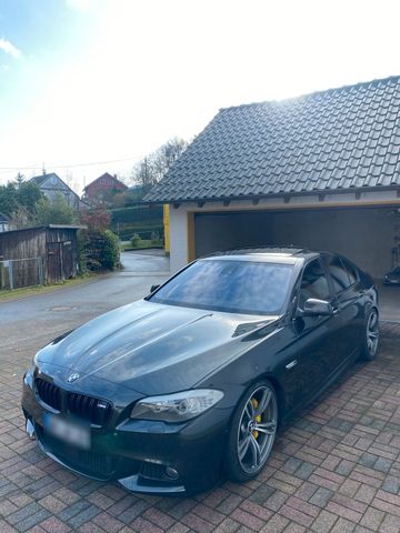 BMW F10 530D ( Vollausstattung )