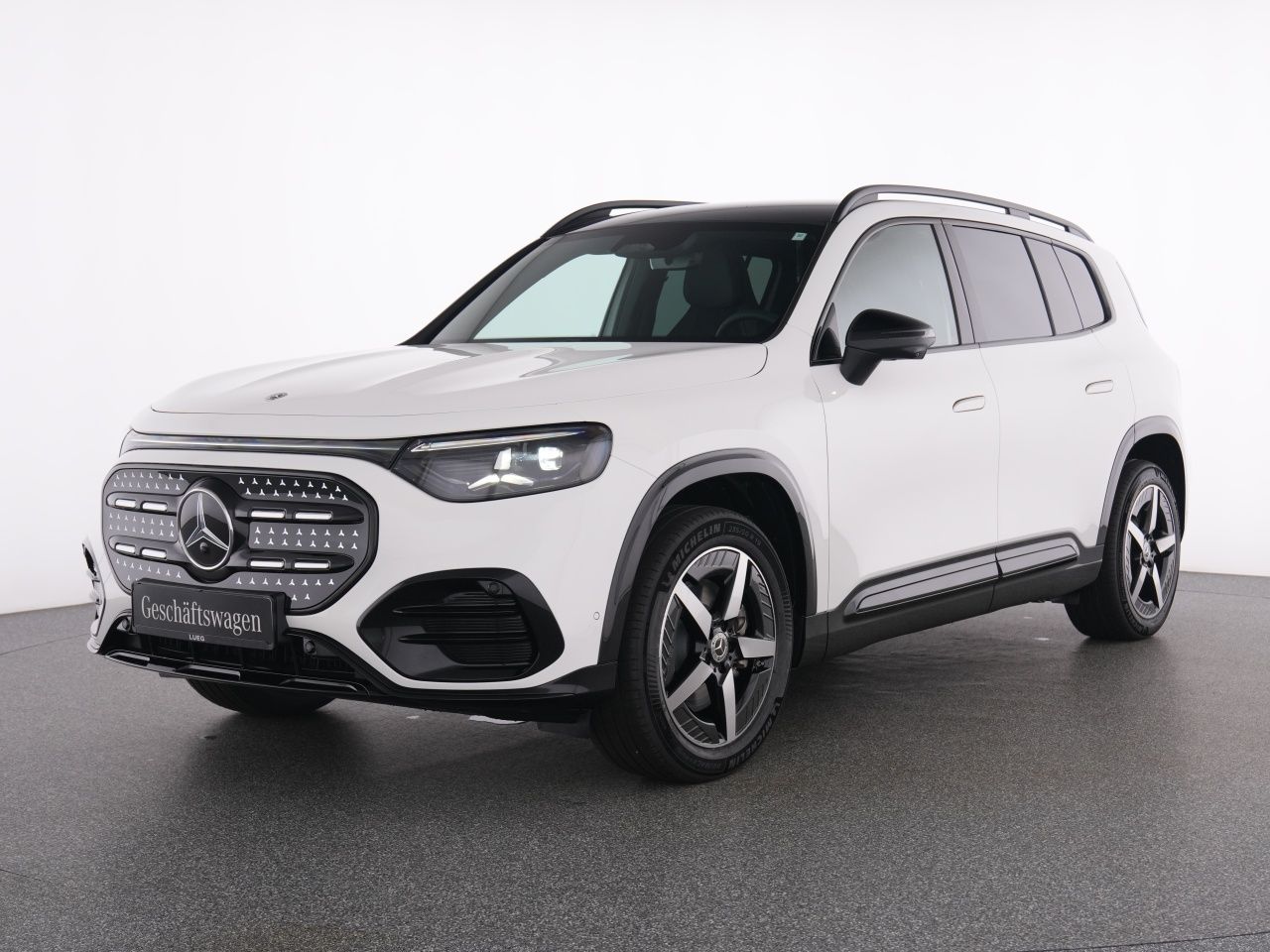 Mercedes-Benz GLB 250 AMG+NIGHT+MEMORY+KEYLESS+DISTRONIC+TOTW. imagem 2