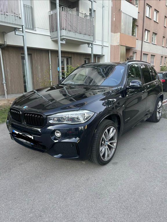 Image of BMW X5