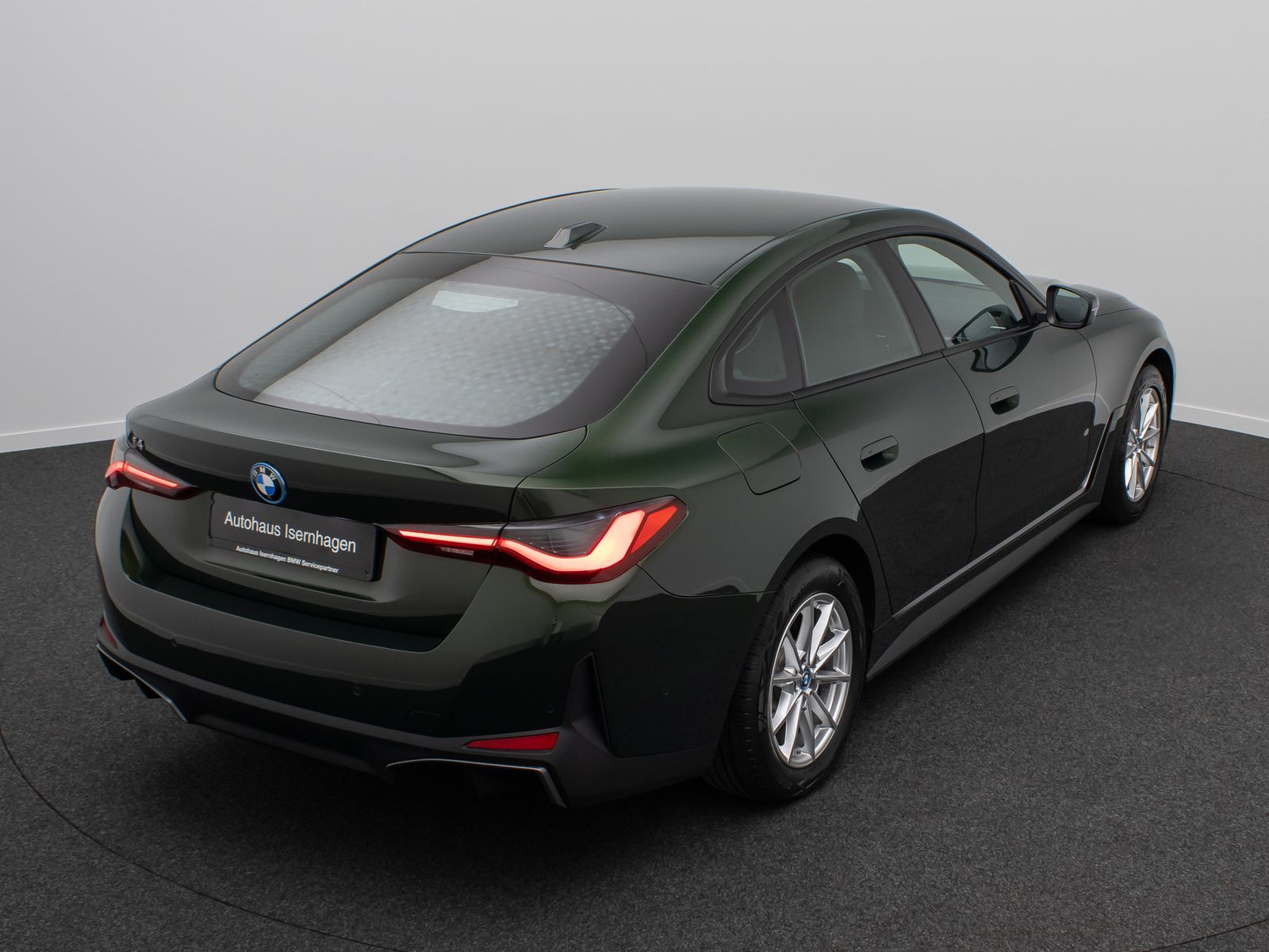 Fahrzeugabbildung BMW i4 eD40 Gran Coup&egrave; Kamera HUD DAB HiFi Komfort