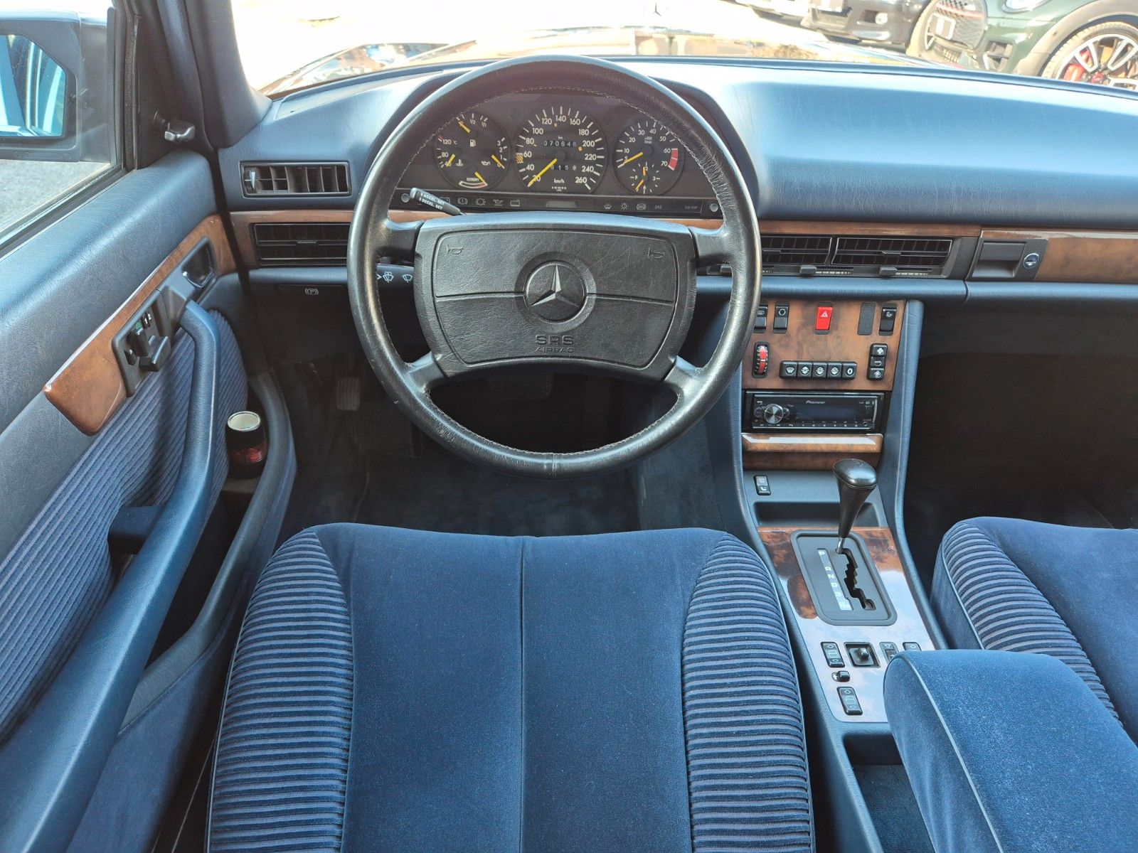 Fahrzeugabbildung Mercedes-Benz 560 SEL/Orig. km/Topfahrzeug