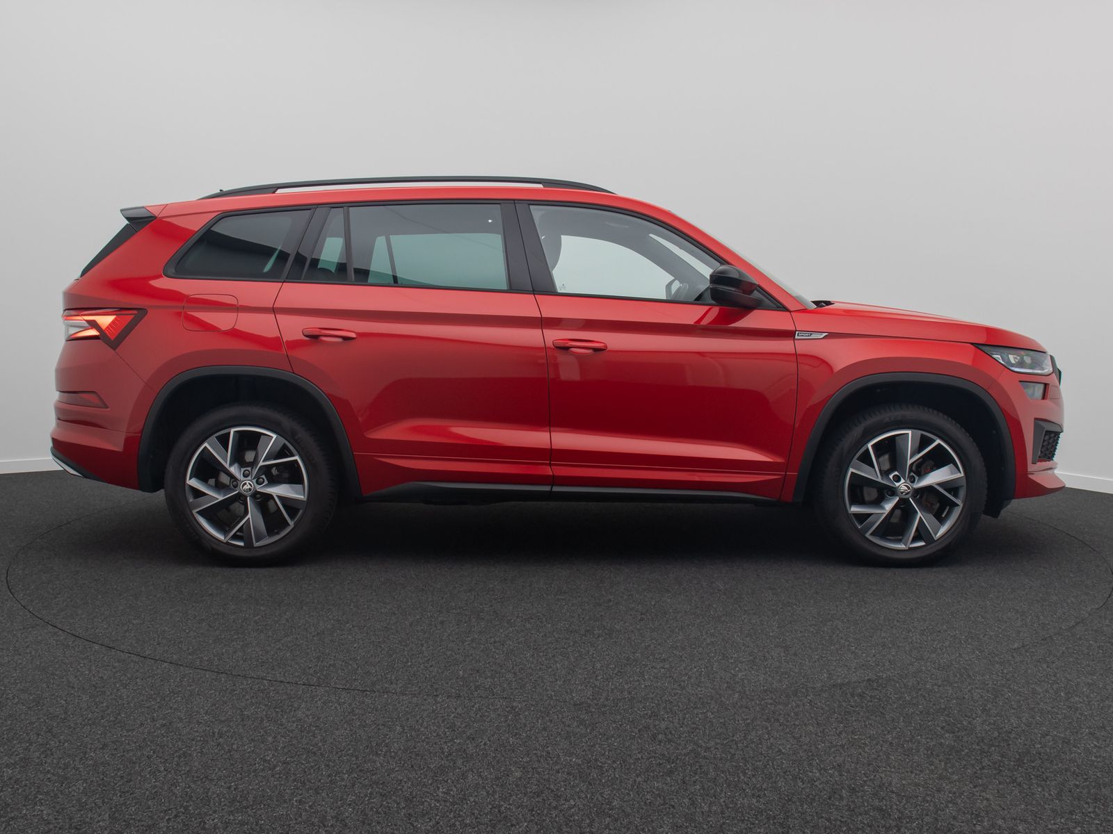 Fahrzeugabbildung SKODA Kodiaq Sportline ACC Kamera Panoram Komfort Voll